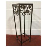 Iron Plant Stand With Leaf Detailing