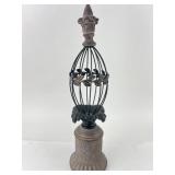 15ï¿½ï¿½ Tall Decorative Wire & Stone Accent