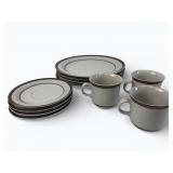 VTG Sierra Stoneware Dinner Plates & Mugs
