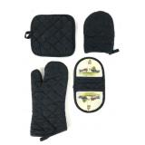 At Home Kitchen Mitts & Pads Set