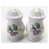 Pfaltzgraff Stoneware Grapevine Salt & Pepper Shak