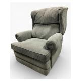 Thomasville Recliner With Nailhead Trim