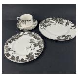 Lenox Silver Applique Plate Set W/Cup