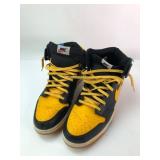 Nike High-Top Sneakers Black & Yellow