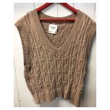 Abercrombie & Fitch Cable Knit Sweater Vest