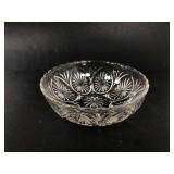 Pressed Glass Serving Bowl 8 1/8ï¿½ï¿½ Diameter