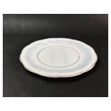 9ï¿½ White Milk Glass Plate With Gold Trim