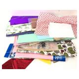 23ï¿½8 Inch Box Of Bags & Tissue Paper