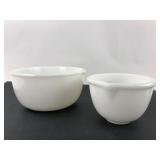 Milk Glass Nesting Bowls Set