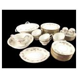 Homer Laughlin Floral Porcelain Dinnerware Set
