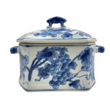 Chinese Blue and White Porcelain Grape Motif Turee