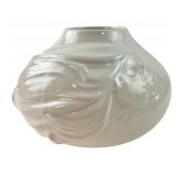 Hispania Daisa Porcelain Art Nouveau Style Vase