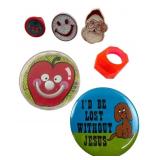 Mixed Lot of Vintage Novelty Rings and Collectible