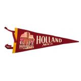 VTG Holland, Michigan Souvenir Felt Pennant