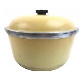 Club Aluminum Yellow Lidded Pot