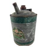 Geuder, Paeschke & Frey Co. Cream City Oil Can