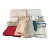 VTG Assorted Vintage Linen Table Linens Lot