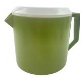 Rubbermaid 1 1/2 Quart Plastic Pitcher