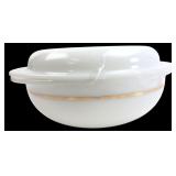 Pyrex 024 2-Quart Milk Glass Casserole Dish