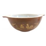 Pyrex 1 1/2 Qt. Golden Rooster Casserole Bowl