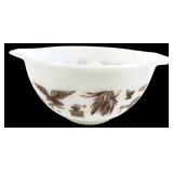 Pyrex Early American Milk Glass 1.5-Pint Bowl