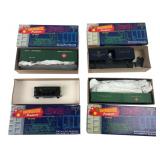 Roundhouse Products HO Train Cars Lot of 4