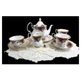 Royal Albert Old Country Roses Tea Set & Doilies