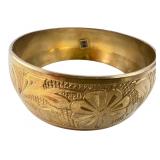 VTG Hawaiian Style Floral Brass Bangle