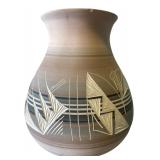 Silas Nav USA Sgraffito Pottery Vase