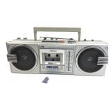 JVC RC-670 Stereo Radio Cassette Boombox