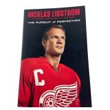 Nicklas Lidstrom Pursuit of Perfection Paperback