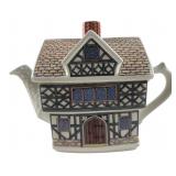 Sadler English Country Houses Tudor House Teapot