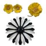 VTG Enamel Flower Brooches & Earrings Lot