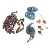 Mixed Lot of Vintage Costume Jewelry Brooches