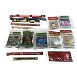 Mixed Lot Knitting Needles & Felt Craft Kits