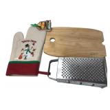 JCPenney Cutting Board, Bromwell Grater & Mitt