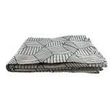 Black & White Geometric Textile Throw 80x50