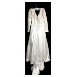 Signature Off-White Beaded Wedding Dress Size 10
