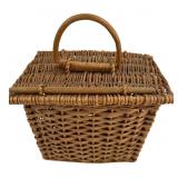 Small Woven Wicker Purse  w/Stick Wedge Closure