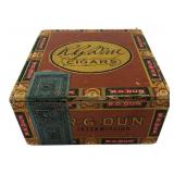 R.G. Dun Intermission 5c Cigar Box