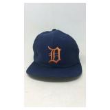 Vintage snapback Detroit Tigers baseball hat