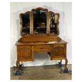 French Vanity-7925
