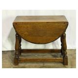 Drop-Leaf Oak Side Table-8705