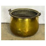 Brass Cauldron with Handle-9038
