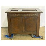 Antique Coffer-9126