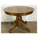 Antique American Pedestal Table