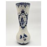 Blue & White Vase-9936