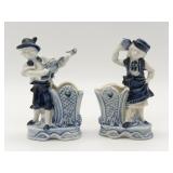 2 Small Figurines-9937