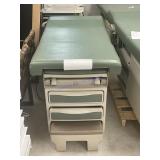 Midmark 204 Exam / Procedure Table