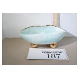 Ceramic Bent Edge Footed Bowl
